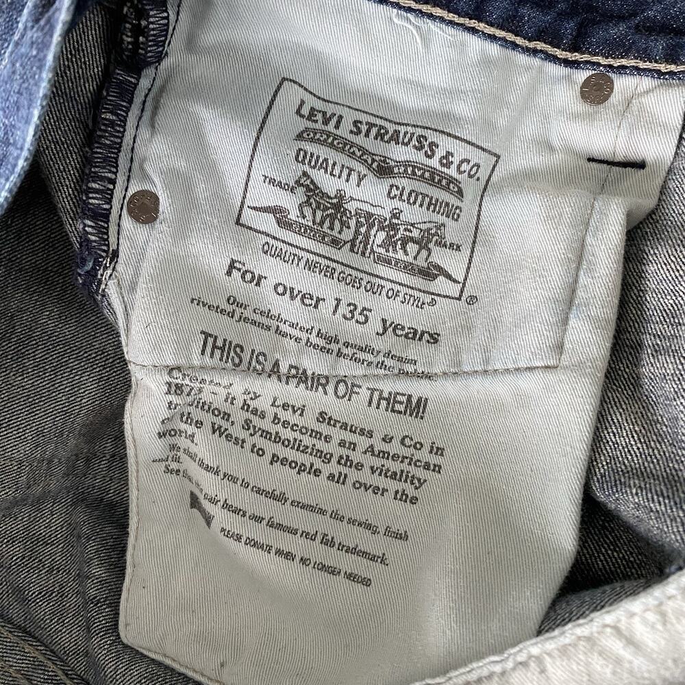Levi's Jeans Mens 33x30 527 Blue Slim Bootcut Dark Wash 100% Cotton Faded Casual - Picture 11 of 11